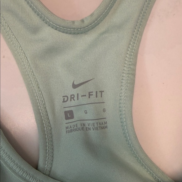 Nike Women's Light Green Sports Bra - Picture 4 of 6